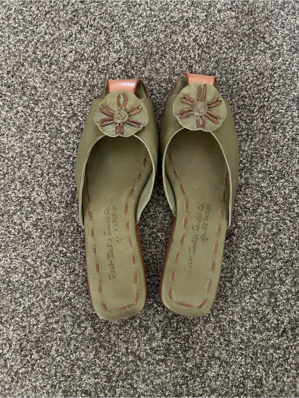 East India Sandal Co. Leather Flats – Lime Green – Original Box